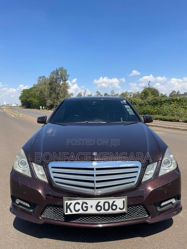 Mercedes-Benz E300 2009 Burgundy