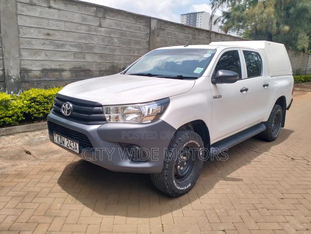 Toyota Hilux Revo Double Cab Deisel 2.8 RWD 2018 White