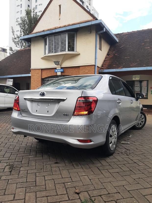 Toyota Axio 2017 Silver