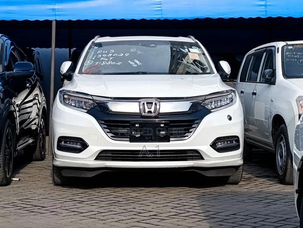 Honda Vezel 1.5 Hybrid 2WD 2019 Off white