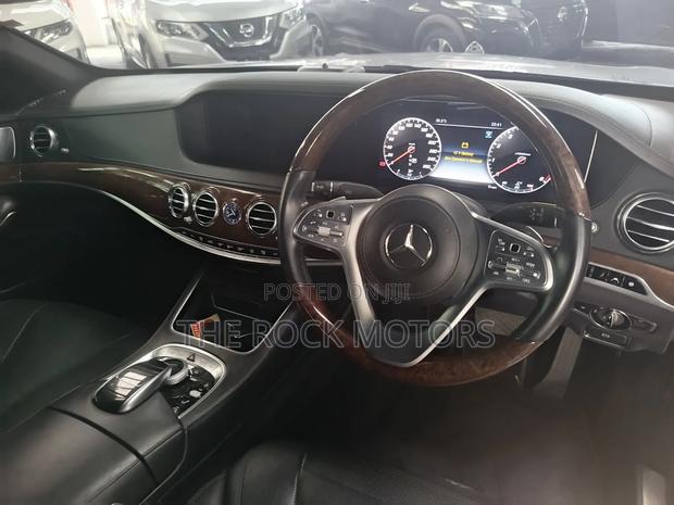 Mercedes-Benz Maybach 2023 Silver