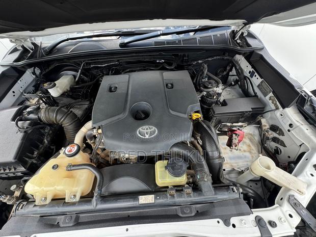 Toyota Hilux Revo Smart Cab Deisel 2.4 RWD 2018 White