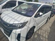 Toyota Noah 2019 White for sale