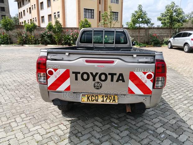 Toyota Hilux Revo Single Cab Deisel 2.4 RWD 2017 Brown