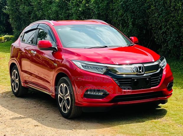 Honda Vezel 1.5 Hybrid 2WD 2019 Red