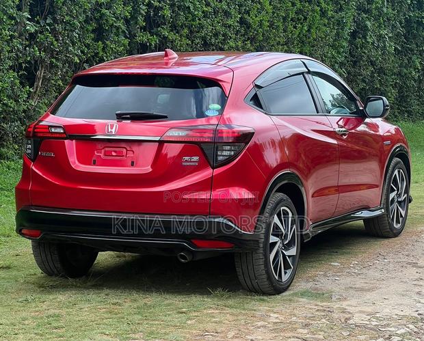 Honda Vezel 1.5 Hybrid 2WD 2019 Burgundy