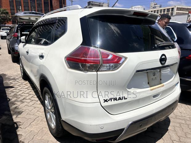 Nissan X-Trail 2015 White