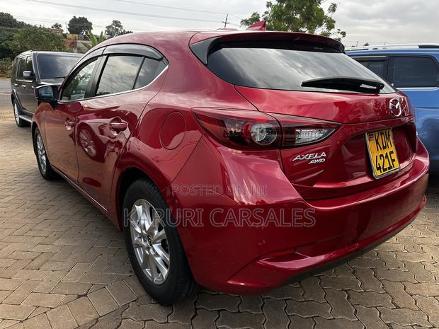Mazda Axela 2015 Red