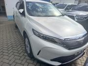Toyota Harrier 2019 White for sale