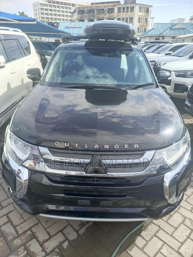 Mitsubishi Outlander 2020 Black