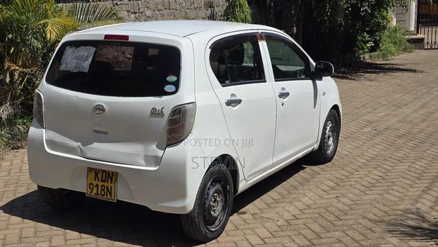 Daihatsu Mira 2016 White