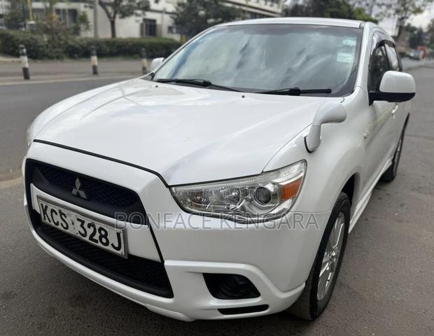 Mitsubishi RVR 2.0 2011 White