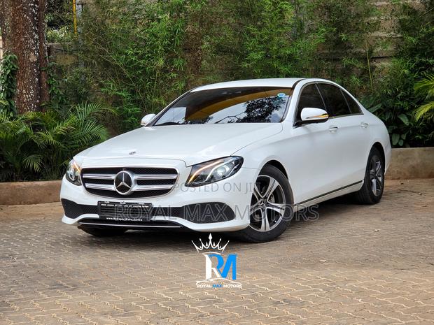 Mercedes-Benz E220 2018 White