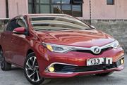 Toyota Auris 2015 Burgundy for sale