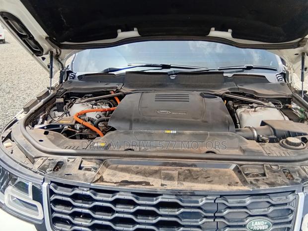 Land Rover Range Rover Sport 2016 White