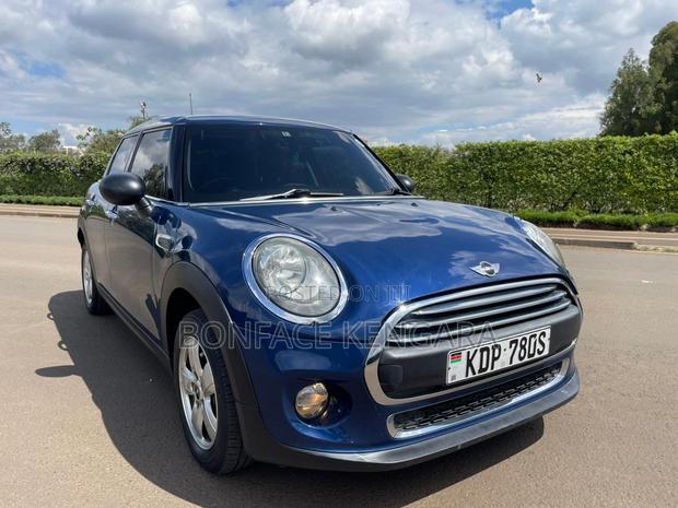 Mini Cooper 2016 Blue