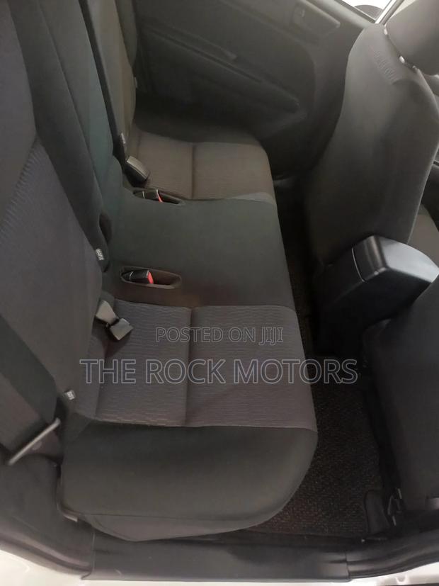 Toyota Corolla Fielder 2019 White