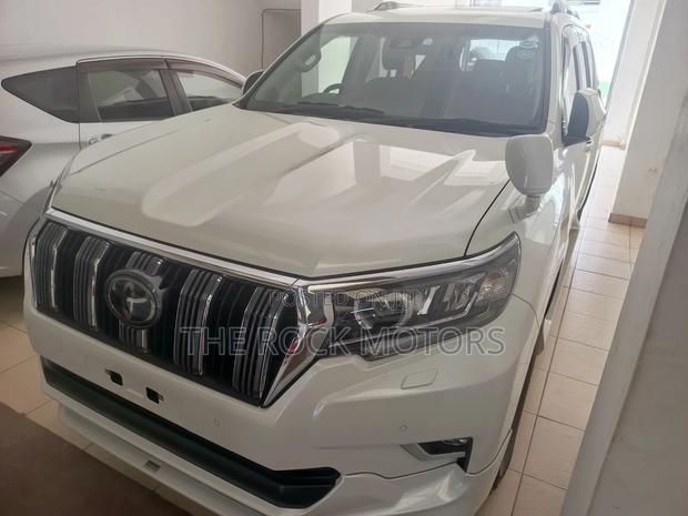 Toyota Land Cruiser Prado 2020 White