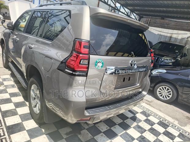 Toyota Land Cruiser Prado 2020 Brown