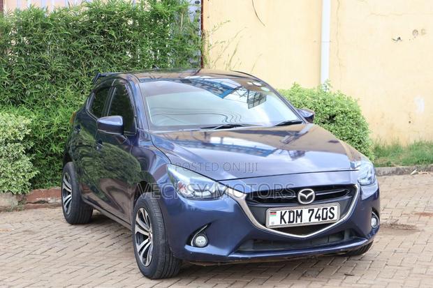 Mazda Demio 2017 Blue