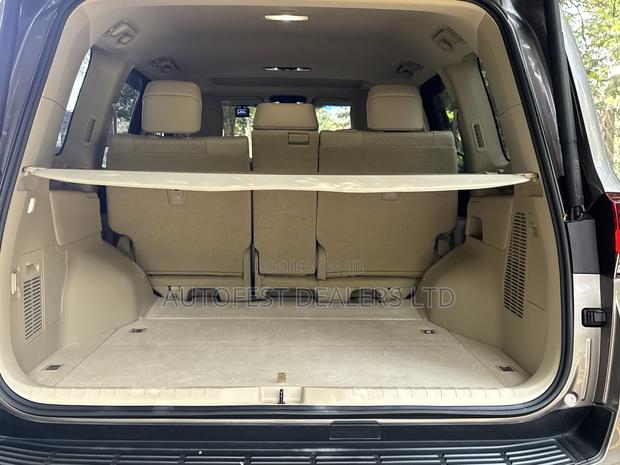 Toyota Land Cruiser 3.3 Diesel 4WD 2021 Gold