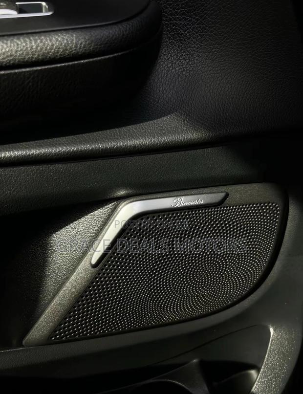 Mercedes-Benz V-Class 2018 Black