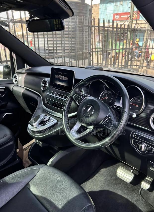 Mercedes-Benz V-Class 2018 Black