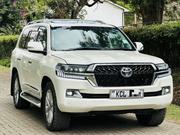 Toyota Land Cruiser 4.6 V8 ZX 2011 White for sale