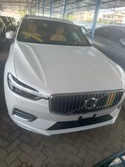 Volvo XC60 2019 White for sale