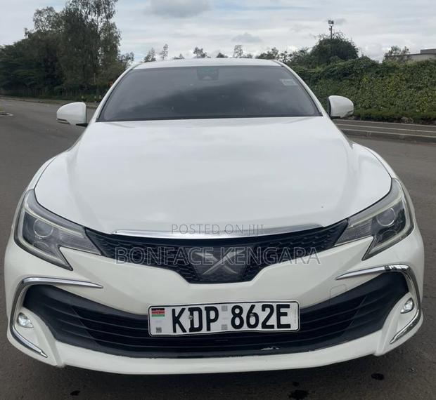 Toyota Mark X 2.5 RWD 2017 White