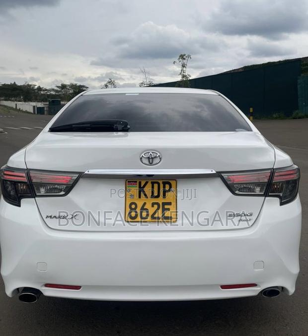 Toyota Mark X 2.5 RWD 2017 White