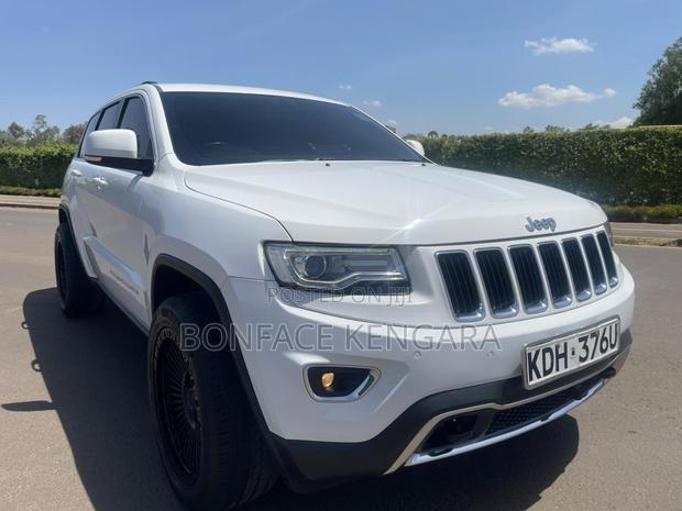 Jeep Cherokee Latitude 4x4 2016 White