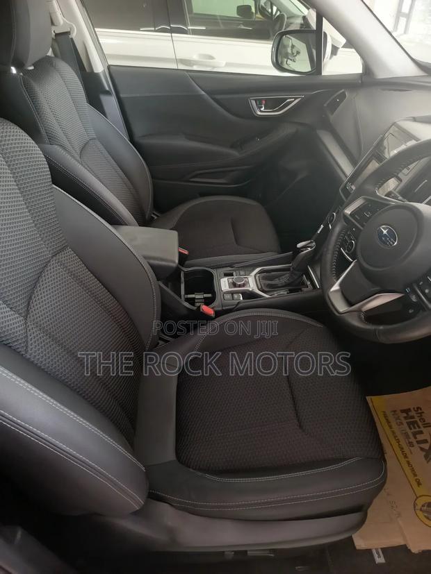 Subaru Forester 2019 Black