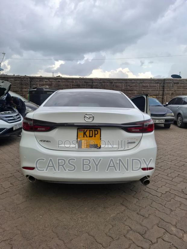 Mazda Atenza 2018 White