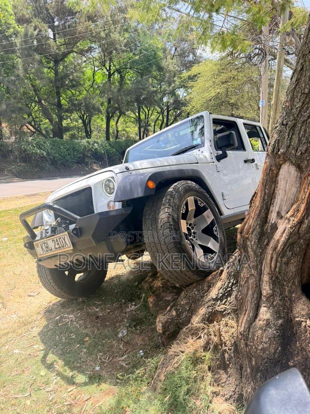 Jeep Wrangler Rubicon 4x4 2016 White