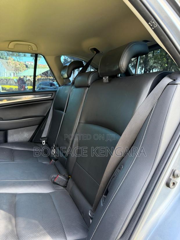 Subaru Outback 2.5i AWD 2018 Silver