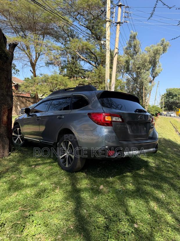 Subaru Outback 2.5i AWD 2018 Silver