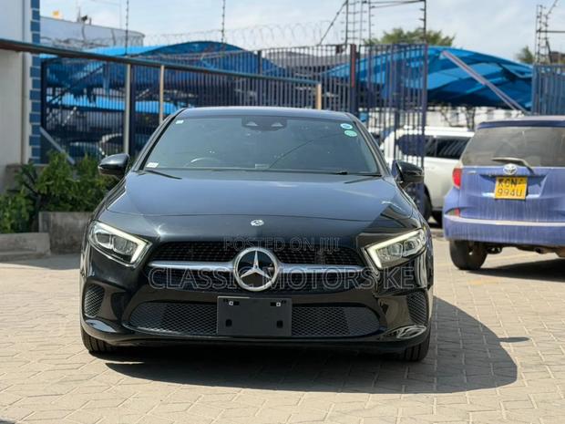 Mercedes-Benz A-Class 2019 Black