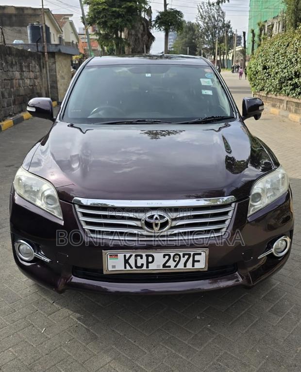 Toyota Vanguard 2010 Burgundy