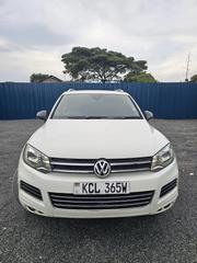 Volkswagen Touareg Hybrid 2012 White for sale