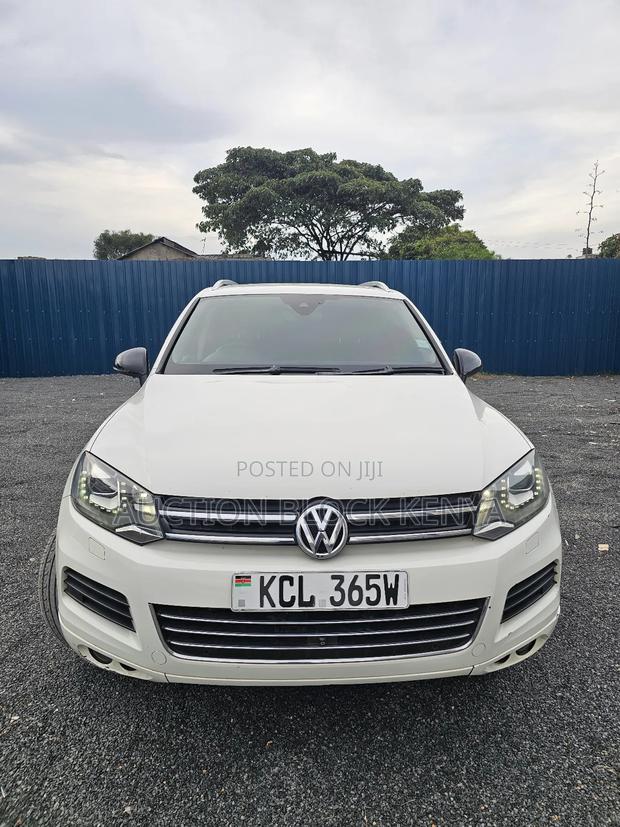 Volkswagen Touareg Hybrid 2012 White