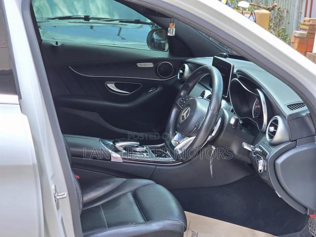 Mercedes-Benz C200 2016 White