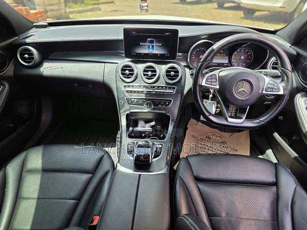 Mercedes-Benz C200 2016 White