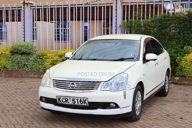 Nissan Bluebird 2012 Pearl