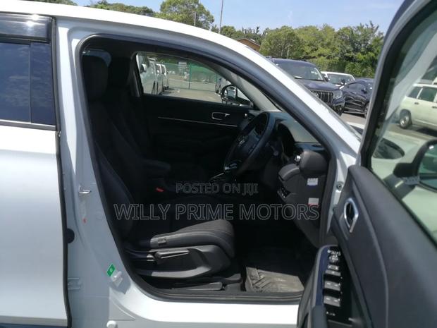 Honda Vezel 1.5 Hybrid 2WD 2021 White