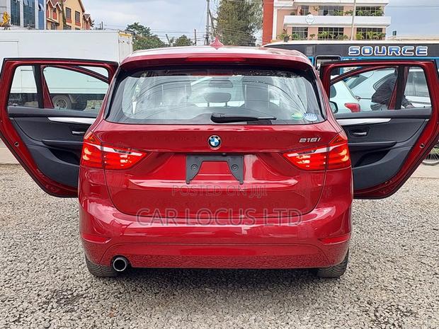 BMW 218i 2018 Red