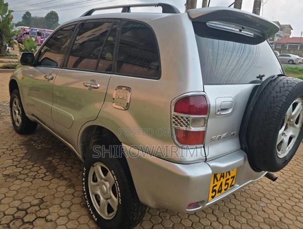 Toyota RAV4 2001 Ivory