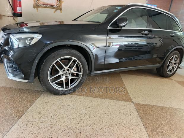 Mercedes-Benz GLC-Class 2019 Black