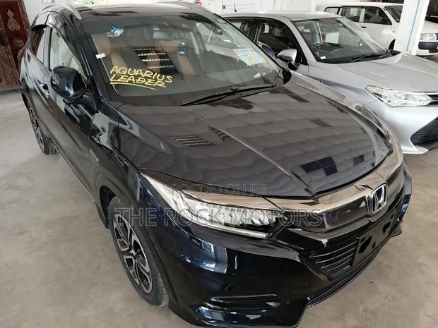 Honda Vezel 2019 Black