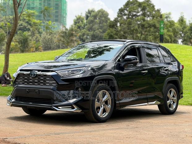 Toyota RAV4 Hybrid 2019 Black